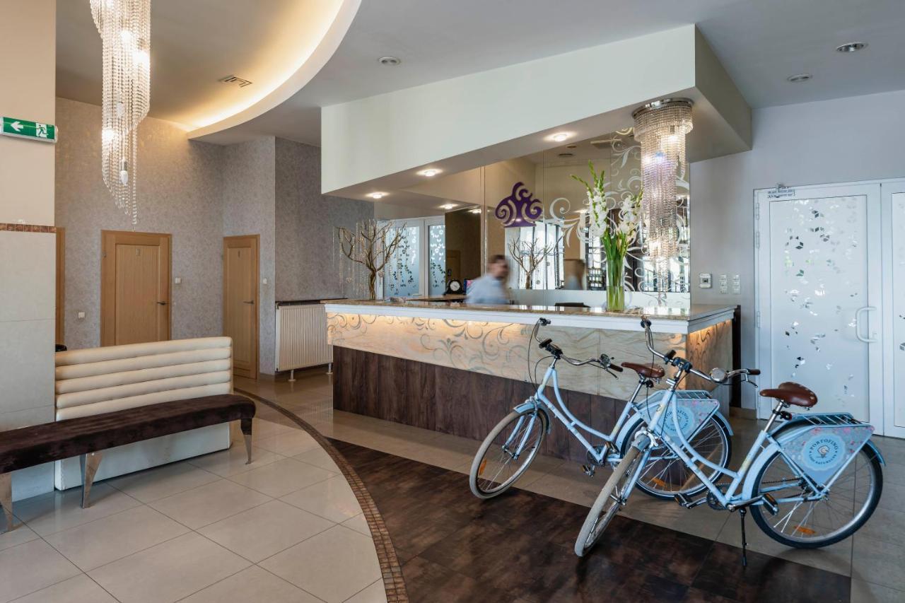 Hotel Pod Kasztanami Lublin Extérieur photo